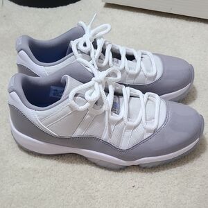 Jordan Sneakers White and Gray